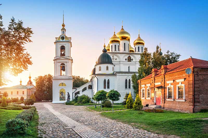 Города Подмосковья с интересными памятниками архитектуры